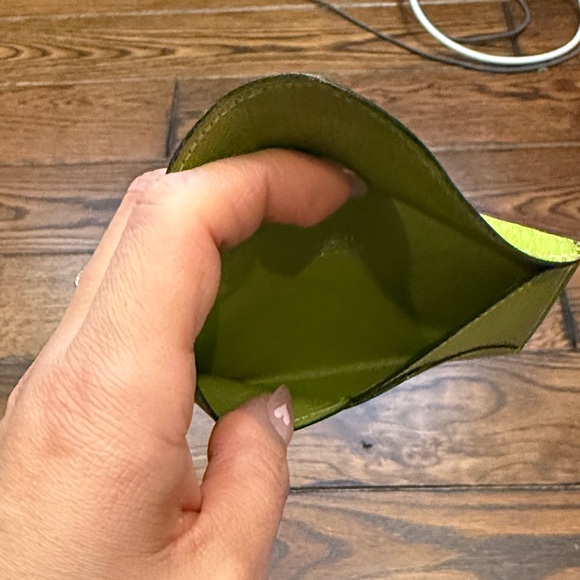 Hermes Vibrant Green Leather Wallet - Picture 3 of 4